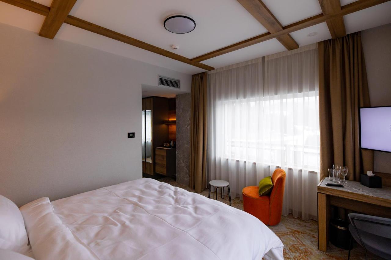 Hotel Belmont & Spa Sinaia Exterior photo